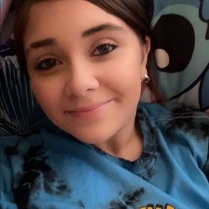 Meet your Posher, Neriah